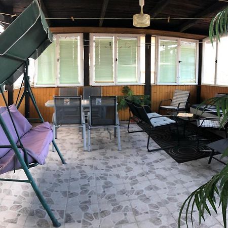 Apartman Olesnik Appartement Buitenkant foto