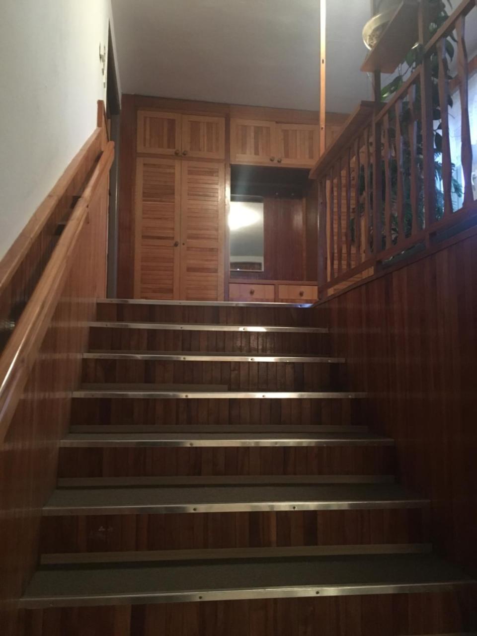 Apartman Olesnik Appartement Buitenkant foto