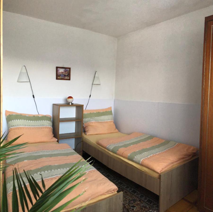 Apartman Olesnik Appartement Buitenkant foto