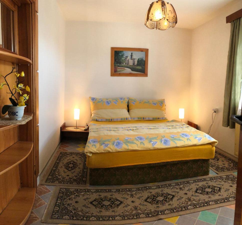 Apartman Olesnik Appartement Buitenkant foto